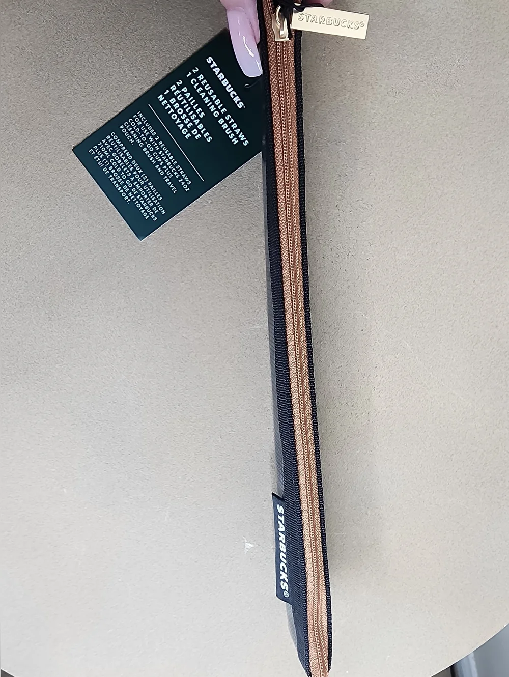NWT Starbucks Reusable Straw Kit 2 Straws, Cleaner, And Pouch